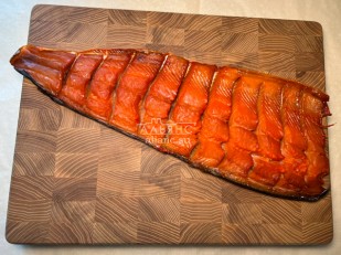 Шашлычок из щуки холодного копчения: Горбуша боковина х/к (юкола)