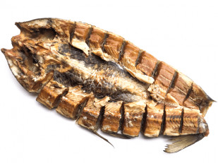 Корюшка с икрой вяленая ГОСТ (крупная): Сом (бабочка) холодного копчения